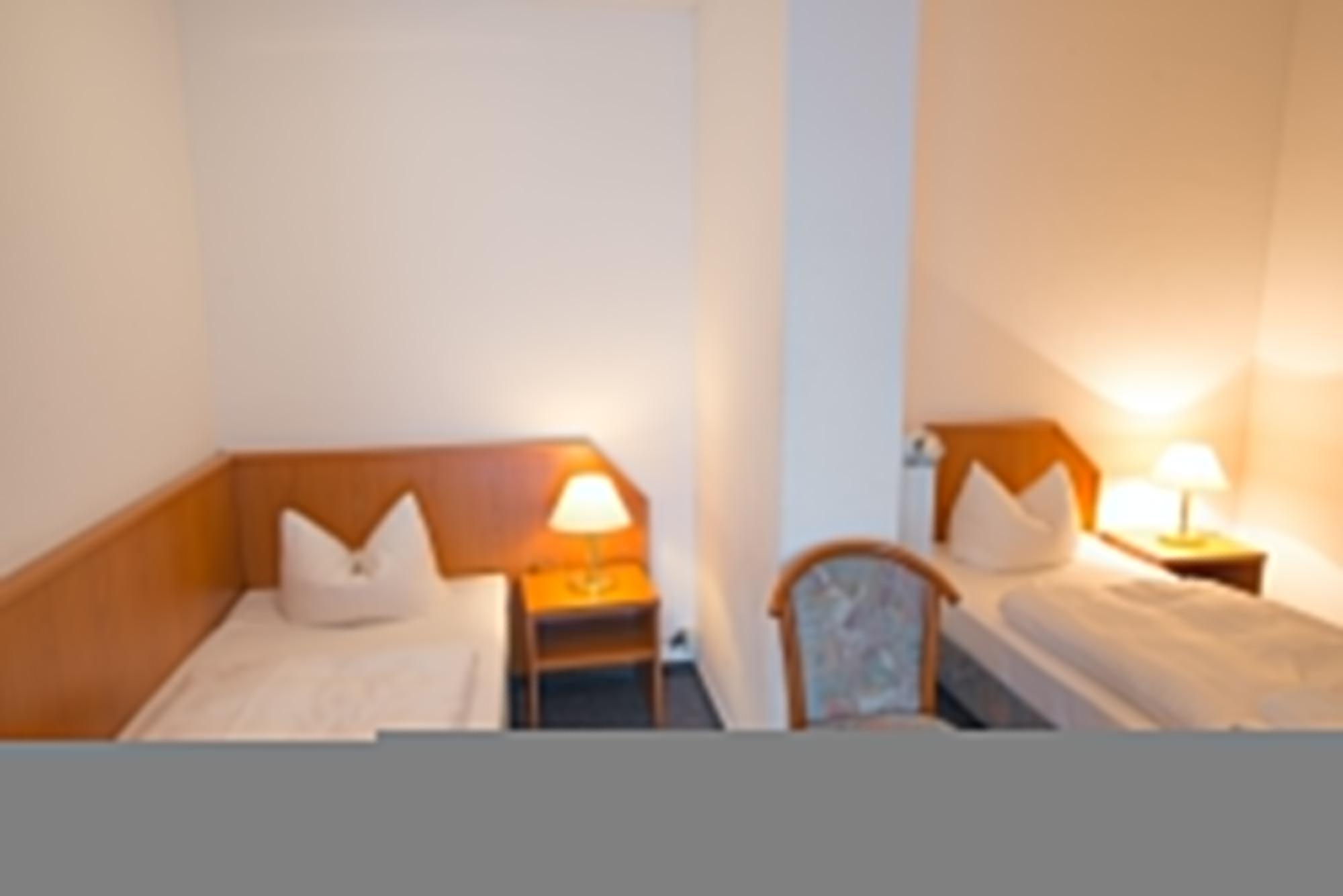 Goethe Hotel Messe By Trip Inn Франкфурт на Майн Екстериор снимка