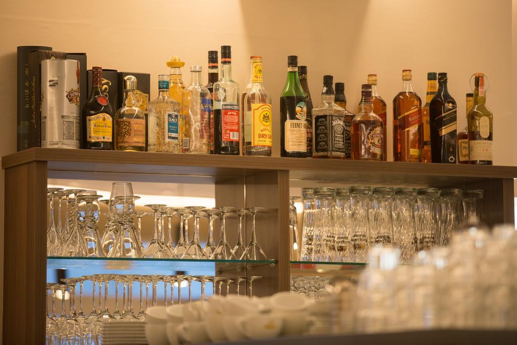 Goethe Hotel Messe By Trip Inn Франкфурт на Майн Екстериор снимка