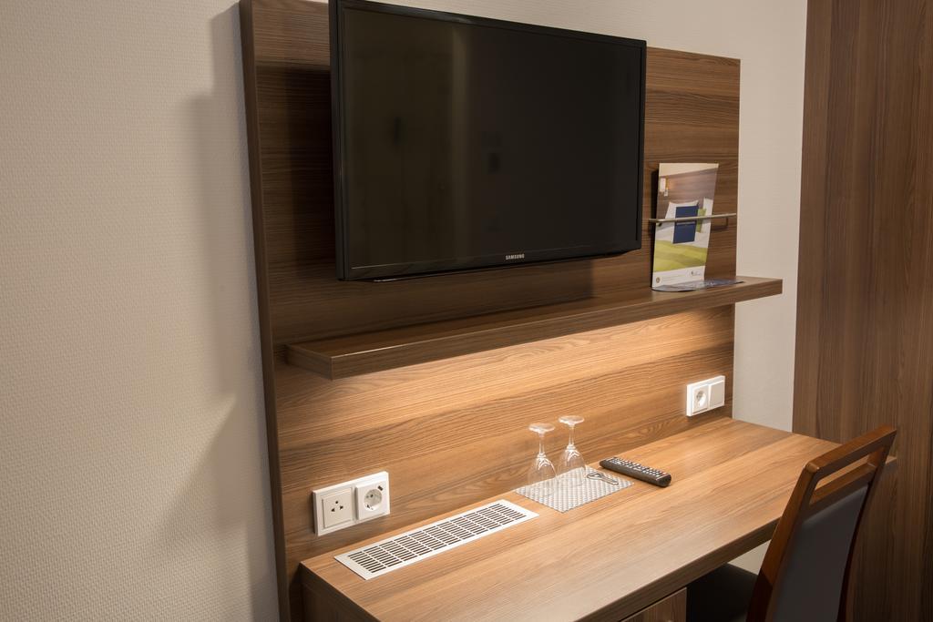 Goethe Hotel Messe By Trip Inn Франкфурт на Майн Екстериор снимка