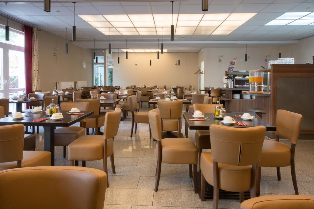 Goethe Hotel Messe By Trip Inn Франкфурт на Майн Екстериор снимка