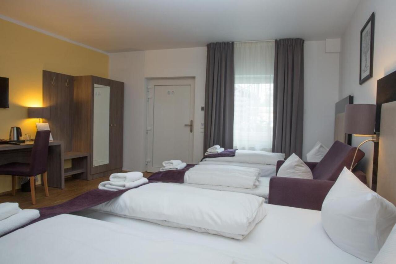 Goethe Hotel Messe By Trip Inn Франкфурт на Майн Екстериор снимка